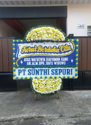 Papan Bunga Duka di Bayang